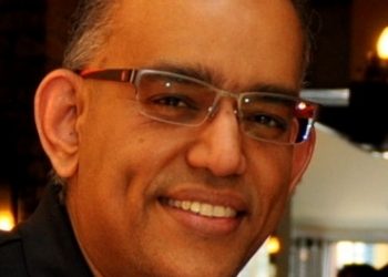 تحليل السلع: الذرة تلمع مثل الذهب والنفط وتقفز بقوة