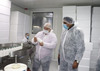 بدء  تصنيع أول لقاح مصري لفيروس “كورونا” عن طريق الاستنشاق