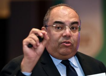 محمود محيي الدين : يطالب وزارة الزراعة بدعم مربي الماشية