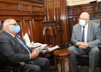 وزير الزراعة يبحث مع الممثل المقيم لبرنامج الغذاء العالمي نتائج المشروعات المشتركة