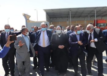 بحضور وفد السادة الوزارة ..افتتاح أحدث مصنع لإنتاج الأعلاف الحيوانية والداجنة بالوادي الجديد