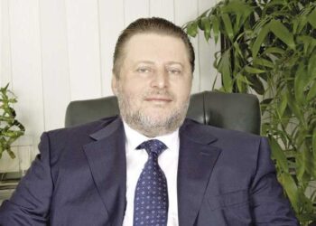 البنك المركزي يصدر قرارًا هامًا بشأن البطاقات الائتمانية وبطاقات الخصم المباشر