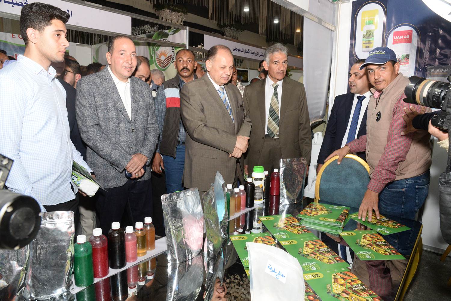 افتتاح معرض ومؤتمر "وسط الصعيد الزراعي" لمنتجات الأعلاف والأسمدة في أسيوط