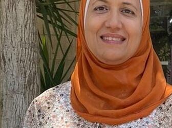 الدكتور/ أمنيه محمد خطاب باحث اول - وحدة التحليل الجيني معهد بحوث الصحة الحيوانية