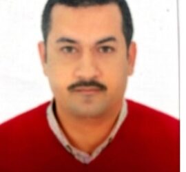 الدكتور/ مصطفى محمد فتحى صالح باحث بمعهد بحوث الصحة الحيوانية الفرعى المنصورة