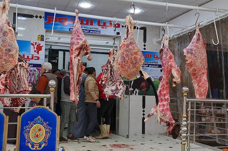 "القصير" يوجه بتكثيف التفتيش على أسواق بيع اللحوم لاستقبال الشهر الكريم