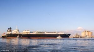 ميناء دمياط يستقبل 3470 ذرة و 1400 طن فول الصويا و 4300 طن كسب صويا