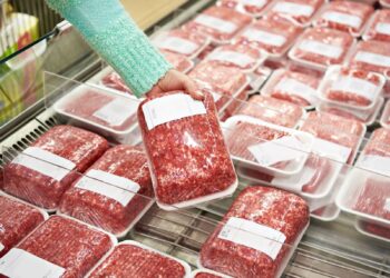 «شعبة القصابين» تعلن انخفاض أسعار اللحوم اليوم الخميس في الأسواق