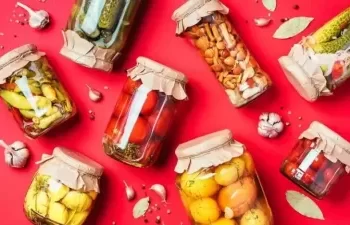 الفرق بين التقنيات التقليدية والحديثة في حفظ الأغذية