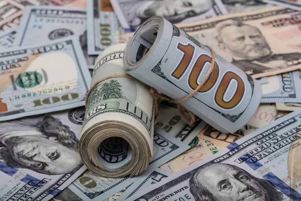 سعر الدولار الأمريكي