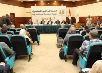 الزراعة ترسل لجان متابعة لمزارع الدواجن وتجديد تراخيص المزارع المتوقفة بفائدة ميسرة 5%