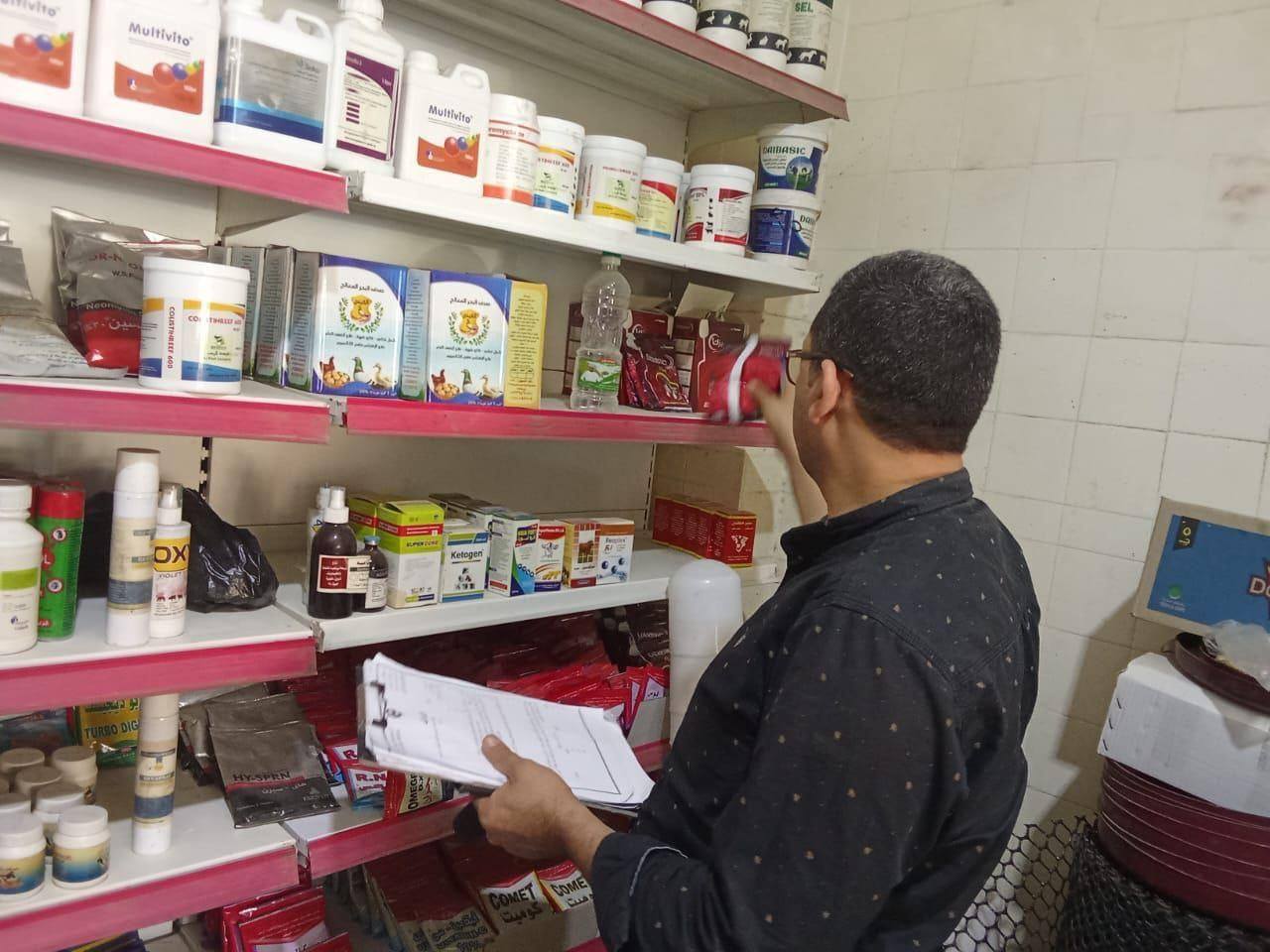 الزراعة: 160 قافلة بيطرية مجانية وإغلاق 85 مركز مخالف لبيع الأدوية البيطرية خلال شهر أبريل