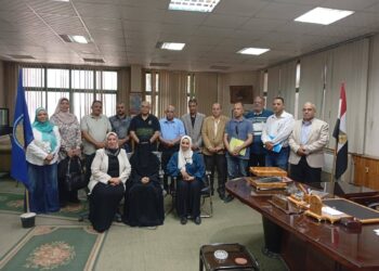 "الزراعة" تناقش أوضاع مراكز تجميع الألبان في 3 محافظات