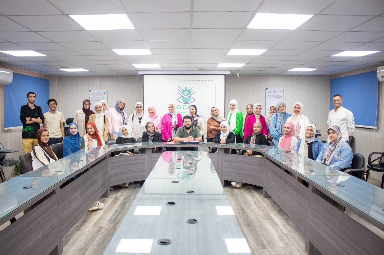 وزارة الزراعة تستقبل طلاب طب بيطري جامعة القاهرة في زيارة علمية لمتبقيات المبيدات