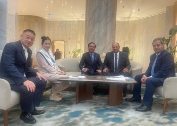 مصر تبحث إمكانية الاستفادة من التجربة الفيتنامية المتقدمة في الاستزراع السمكي