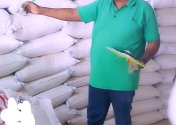 الزراعة تشن حملة تفتيش مفاجئة على مخازن الأعلاف بسوهاج وضبط مخزنين للعلائق المغشوشة