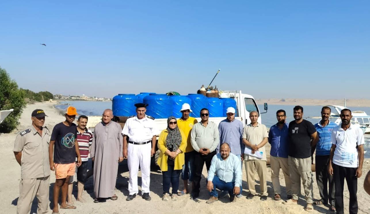 بحيرة قارون تختتم مشروع دعمها بيرقات الجمبري بإنزال الدفعة السادسة والأخيرة