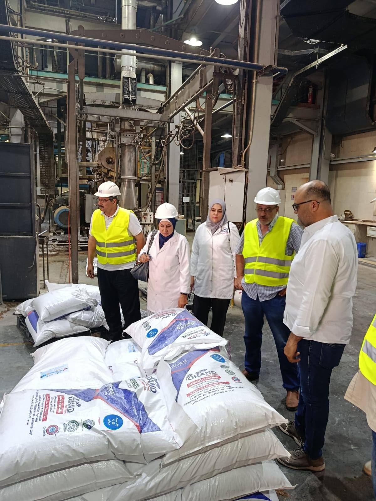 "الزراعة" تنتج أكثر من 3 آلاف طن من مساحيق المخلفات الحيوانية خلال أغسطس