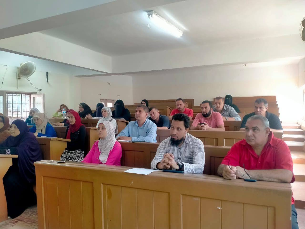 "البحوث الزراعية" تعقد ورش عمل حول استخدام الأعلاف المصنعة في تربية الأسماك