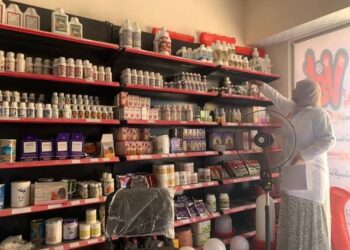 "الزراعة" تواصل حملاتها المكثفة للتفتيش على مراكز بيع وتداول المستحضرات البيطرية