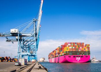 ميناء دمياط