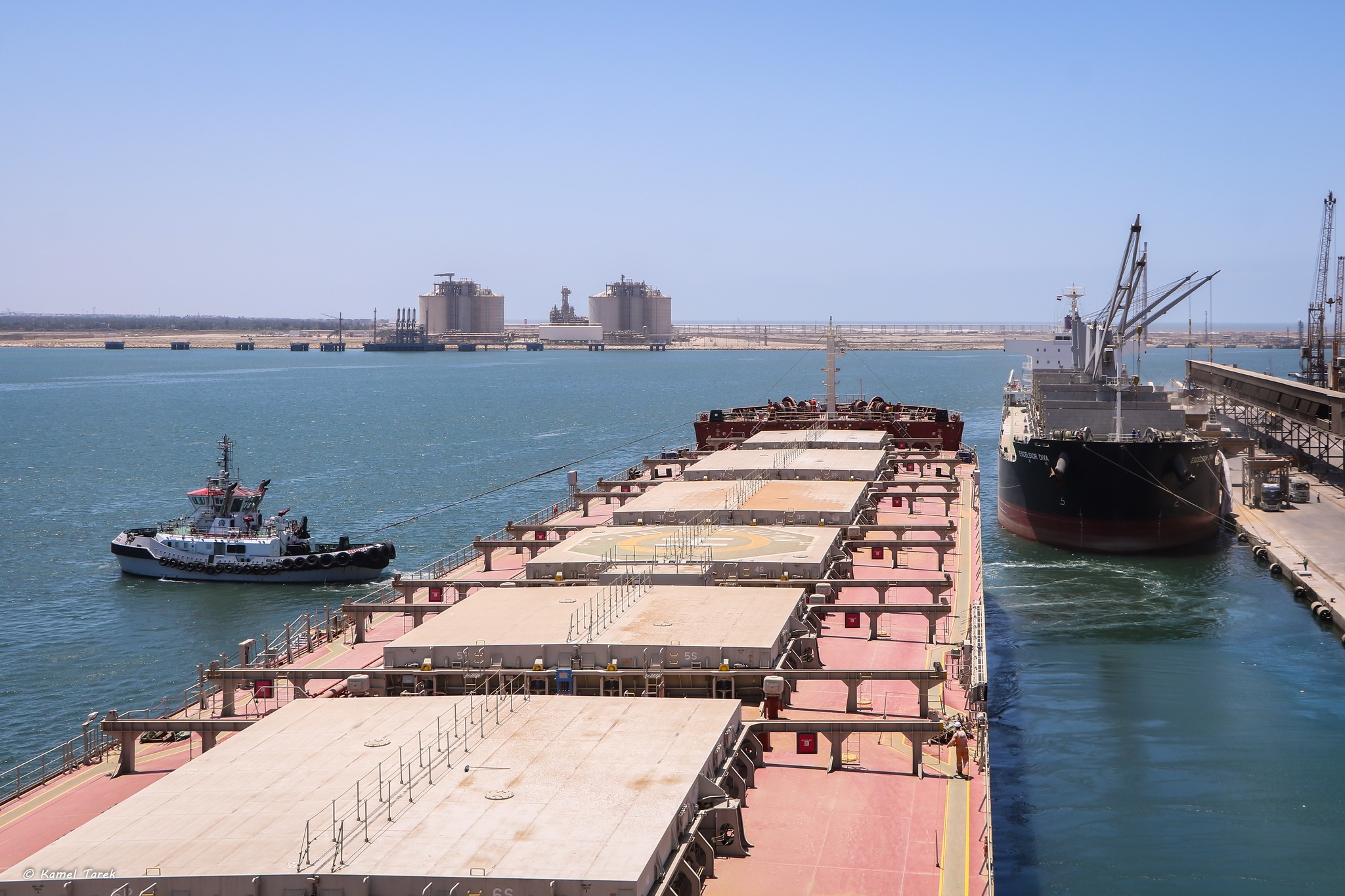 ميناء دمياط