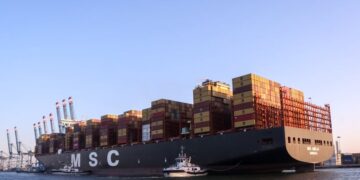 ميناء دمياط