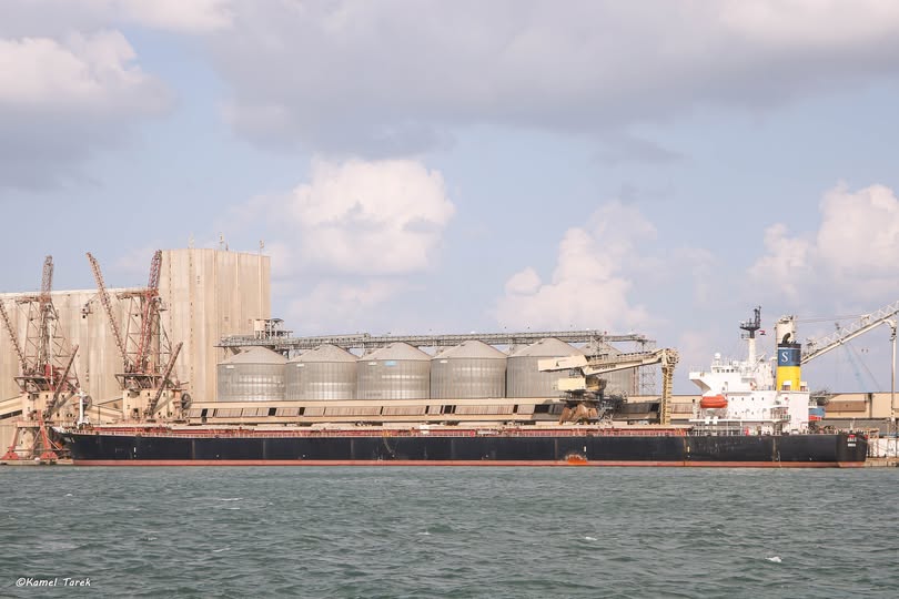 ميناء دمياط