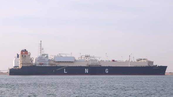 ميناء دمياط