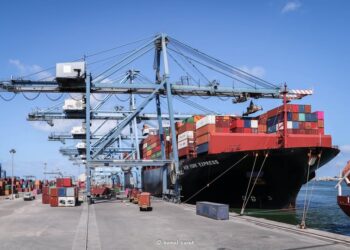 ميناء دمياط