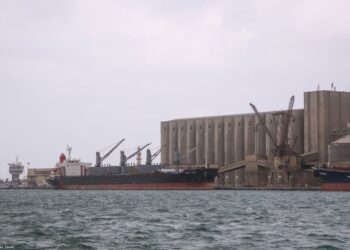 ميناء دمياط