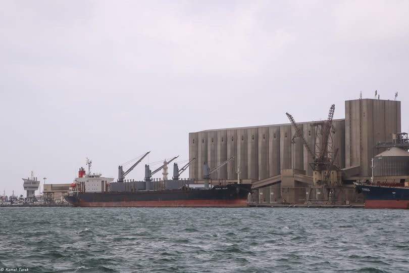 ميناء دمياط