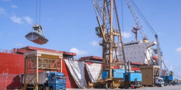 ميناء دمياط