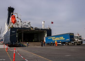 ميناء دمياط