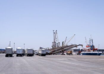 ميناء دمياط