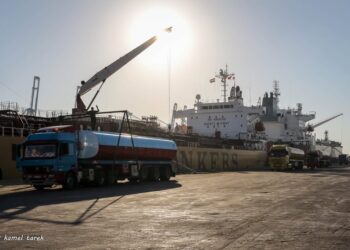 ميناء دمياط