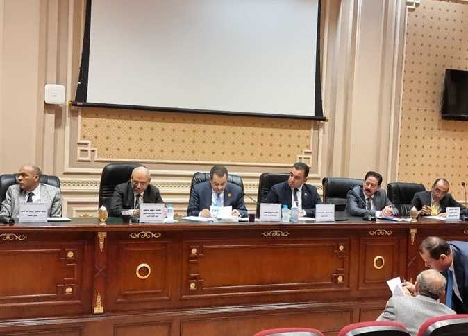 "زراعة الشيوخ" تبحث إمكانية تربية الأسماك بشكل تكاملي مع المحاصيل الحقلية