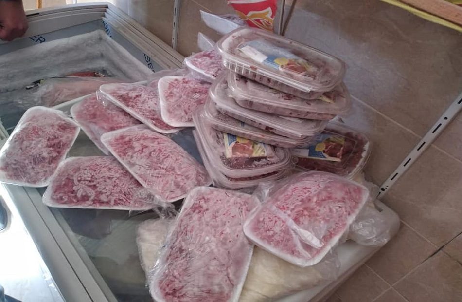 ضبط 60 كيلو لحوم ودواجن ورنجة غير صالحة بأسواق الغربية