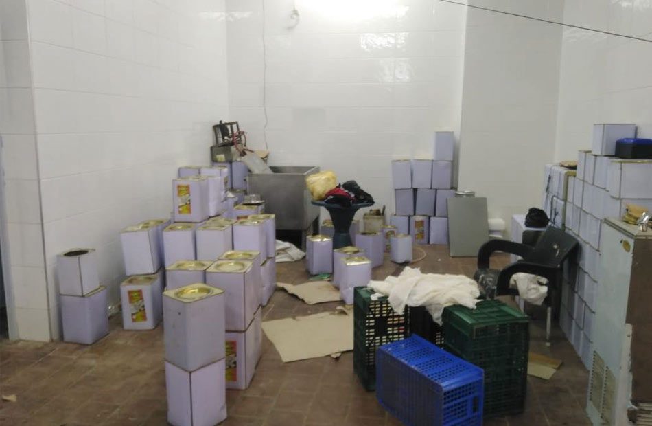 ضبط مصنع منتجات ألبان بدون ترخيص في البحيرة