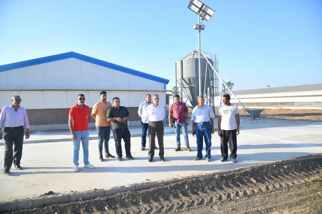 محافظ الغربية يتفقد مشروع محطة إنتاج البيض بطنطا