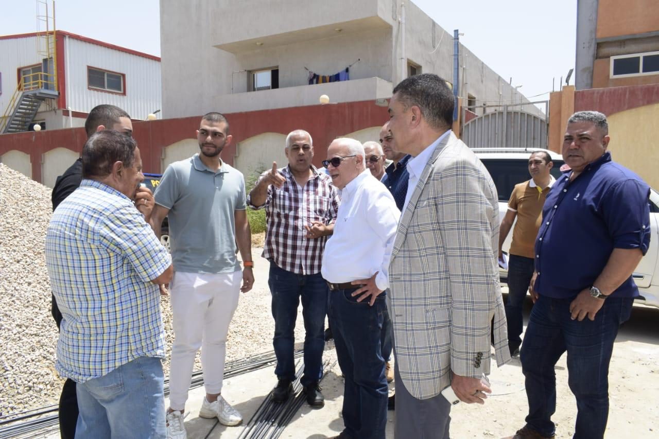 الغضبان يوجه بسرعة إنهاء أعمال إنشاء مصنع إنتاج الأعلاف بجنوب بورسعيد