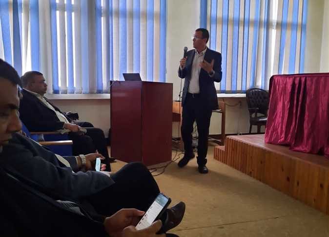 «بيطري كفر الشيخ» ينظم ندوة عن حول الأعلاف الحيوانية وزيادة دخل المربين