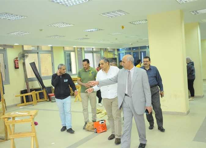 رئيس جامعة كفرالشيخ يتفقد أعمال تطوير مبنى كلية الطب البيطري