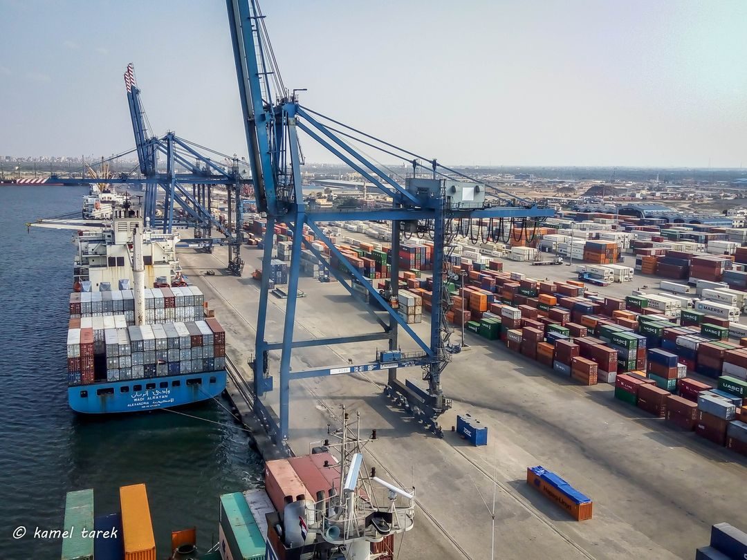 ميناء دمياط