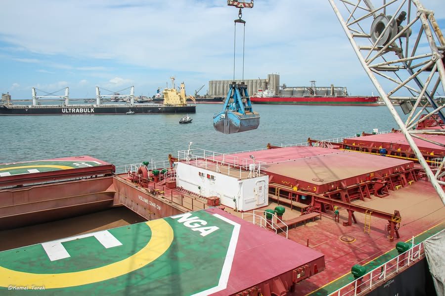 ميناء دمياط