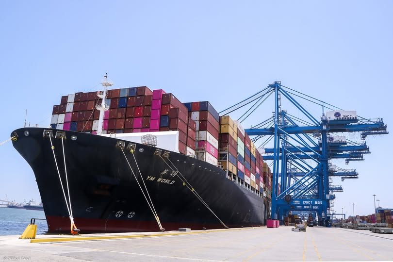 ميناء دمياط يستقبل 23510 طن ذرة خلال 24 ساعة