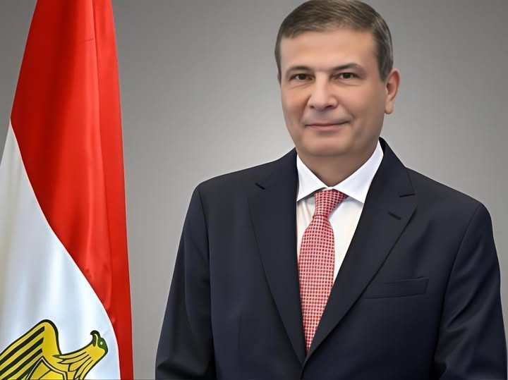 وزير الزراعة يقرر رفع سن المتقدمين لمسابقة التعاقد مع الأطباء البيطريين الجدد إلى 35 عاماً