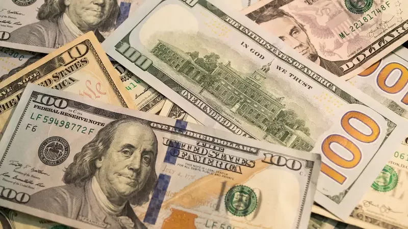 سعر الدولار والعملات العربية والأجنبية اليوم الإثنين 5 فبراير 2024