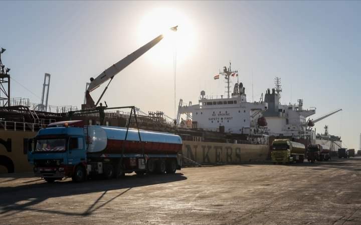 ميناء دمياط يستقبل 4233 طن فول صويا و 1827 طن كسب عباد خلال 24 ساعة