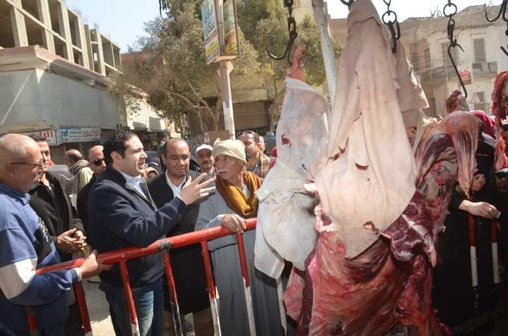 بني سويف.. توفير اللحوم والسلع بأسعار مخفضة